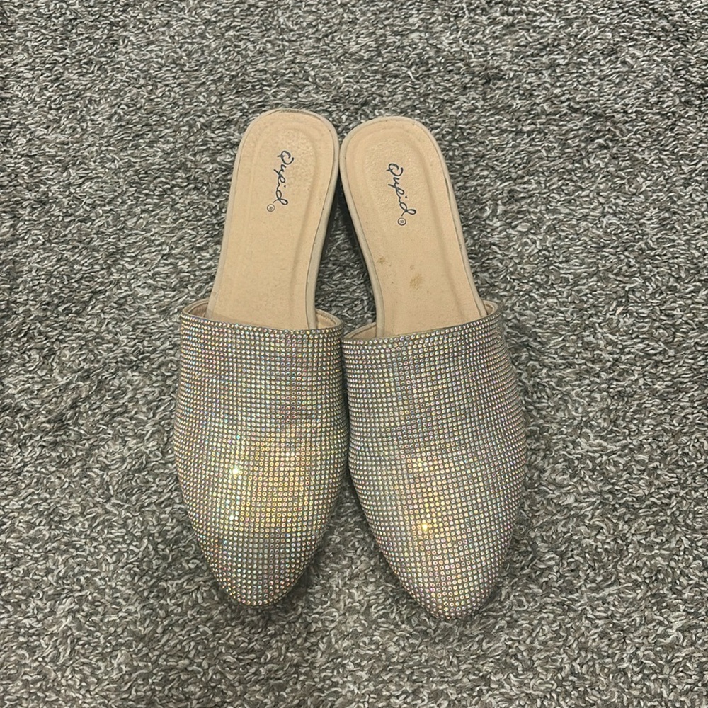 Qupid sparkly Mules